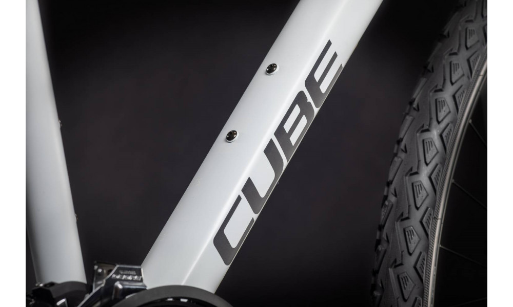 Dviratis Cube Nature Pro grey'n'iridium 2021 - 2