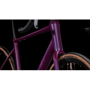 Dviratis Cube Attain Pro hyperpurple'n'helio 2025