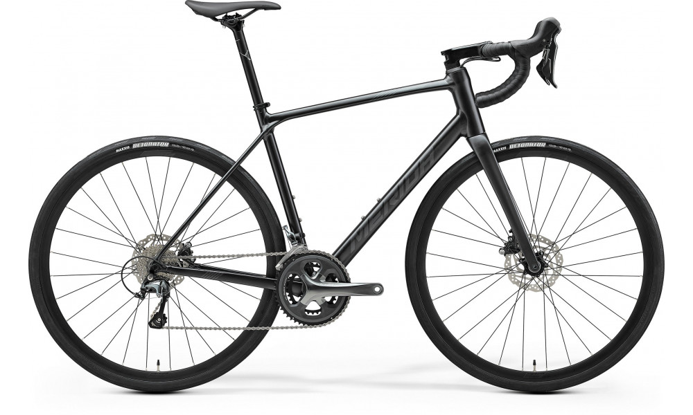 Dviratis Merida Scultura Endurance 300 II2 silk black(dark silver) 