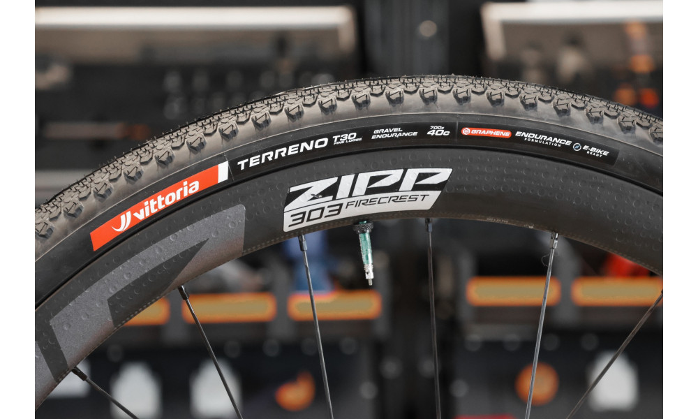 Padanga 28" Vittoria Terreno T30 Fine loose G2.0 TLR Fold 700x45c / 45-622 black - 4