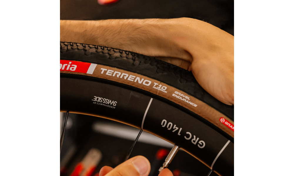 Padanga 28" Vittoria Terreno T10 Hardpack G2.0 TLR Fold 700x45c / 45-622 brown-black - 3