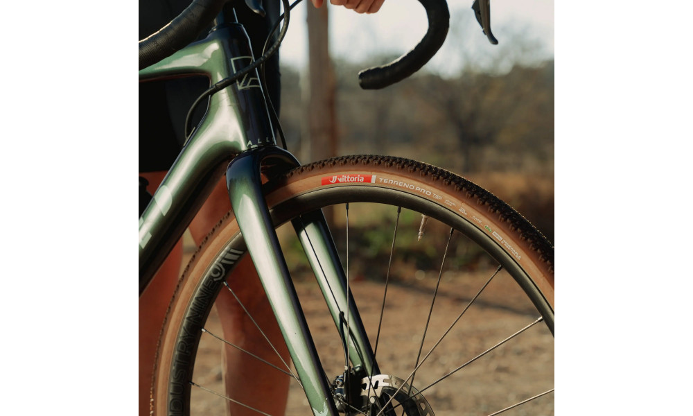 Padanga 28" Vittoria Terreno Pro T50 Mixed TLR Fold 700x35c / 35-622 natural - 5