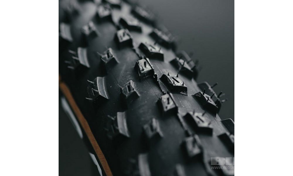 Padanga 29" Vittoria Barzo TLR Fold 29x2.1 / 52-622 tan - 3