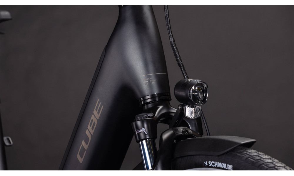 Elektrinis dviratis Cube Supreme Hybrid Comfort Pro 600 Easy Entry grey'n'chrome 2026 - 2