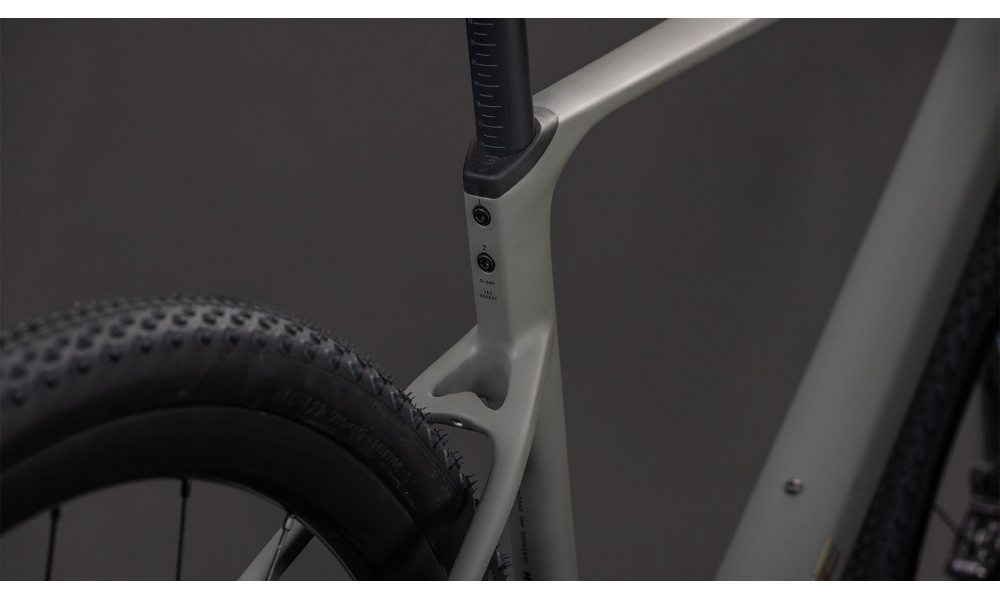 Dviratis Cube Nuroad C:62 EX oldgrey'n'prism 2026 - 5