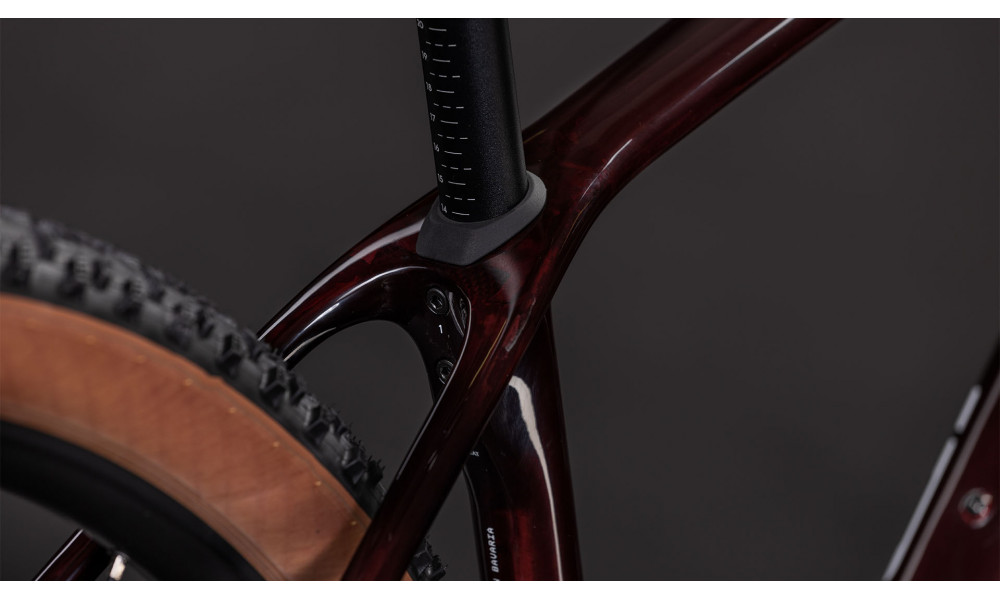 Dviratis Cube Reaction C:62 Race 29 liquidred'n'white 2026 - 5