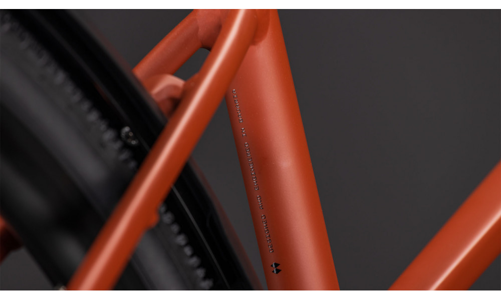 Dviratis Cube Nulane Race FE Trapeze amber'n'black 2026 - 2