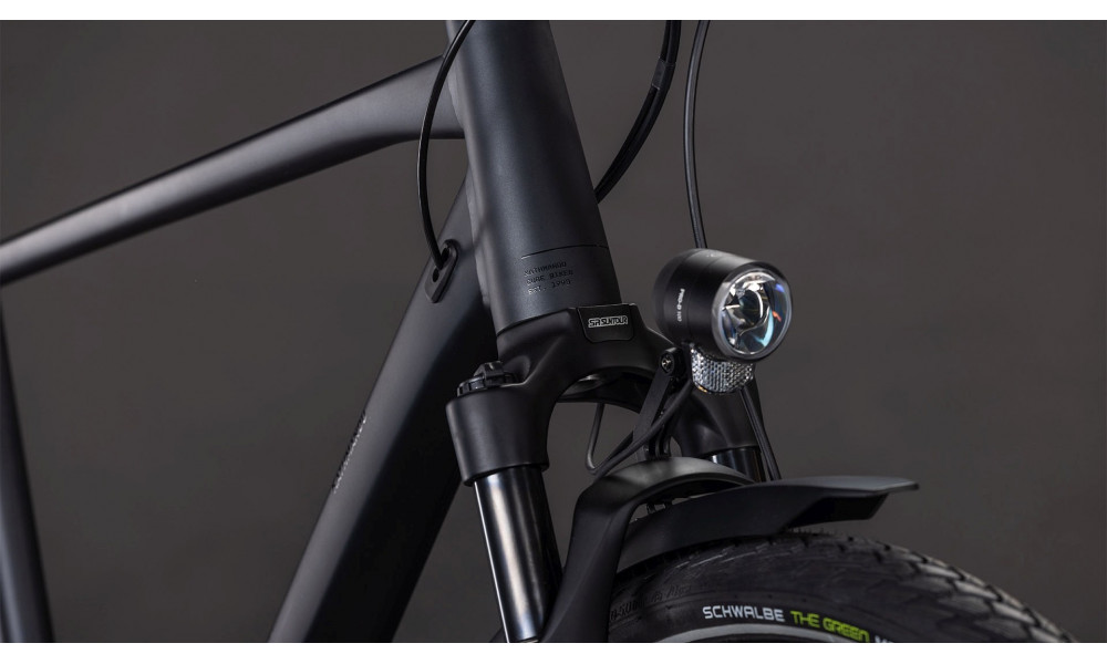 Dviratis Cube Kathmandu Pro coal'n'black 2026 - 2