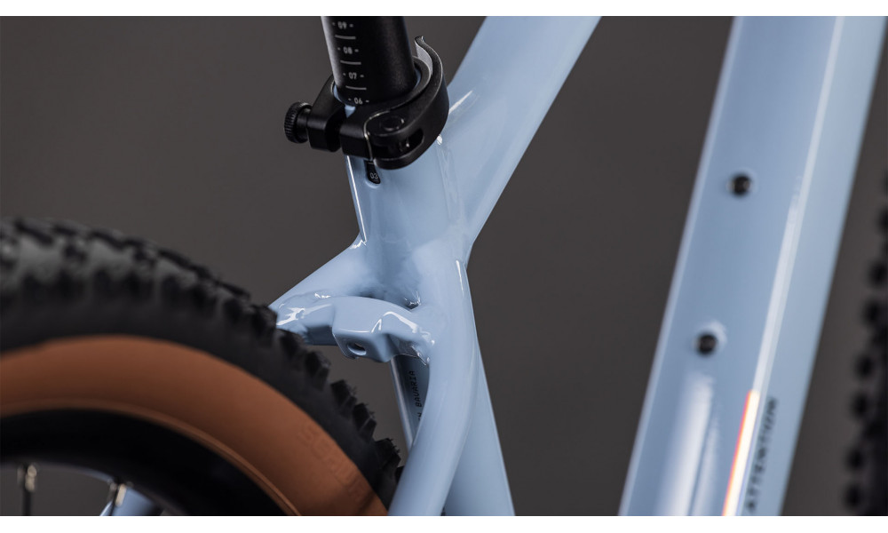 Dviratis Cube Attention Pro 27.5 iceblue'n'prism 2026 - 7