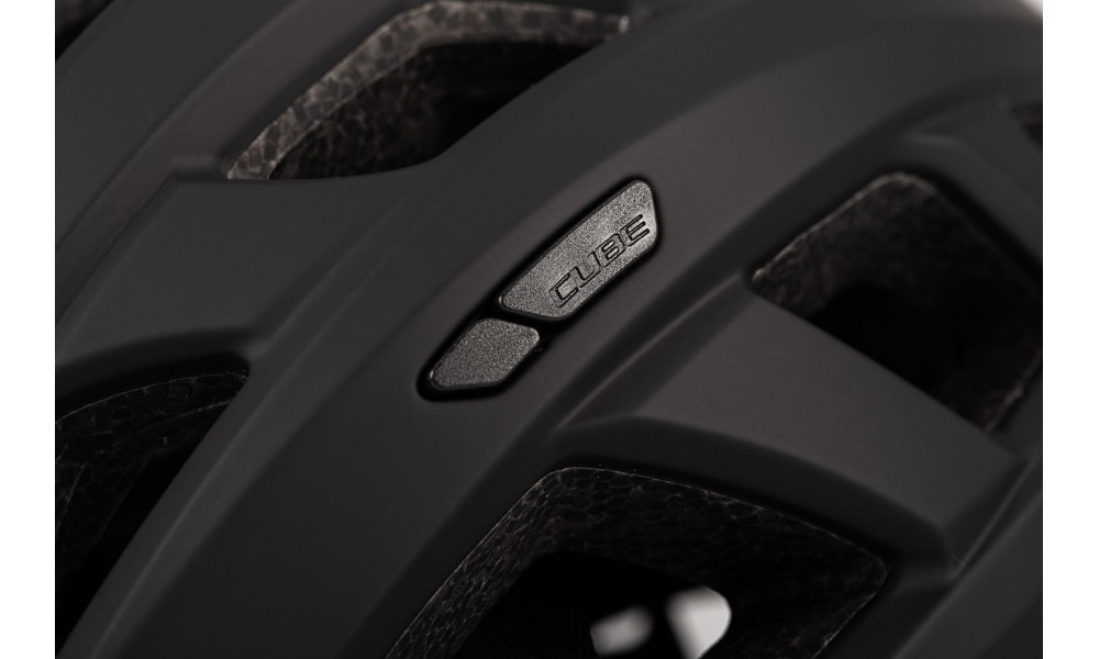 Šalmas Cube Road RACE black - 2