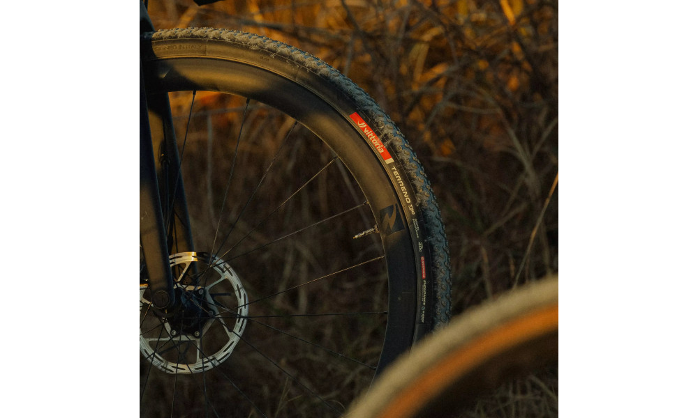 Padanga 28" Vittoria Terreno T90 Mud G2.0 TLR Fold 700x38c / 40-622 Gravel Endurance black - 4
