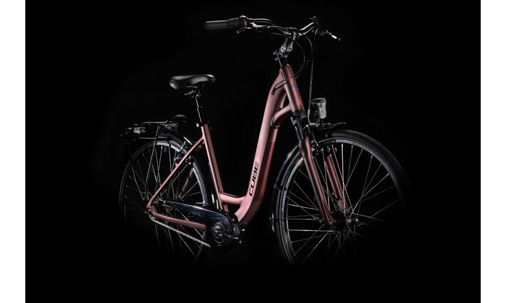 Dviratis Cube Town Pro Easy Entry red'n'black 2020 - 1