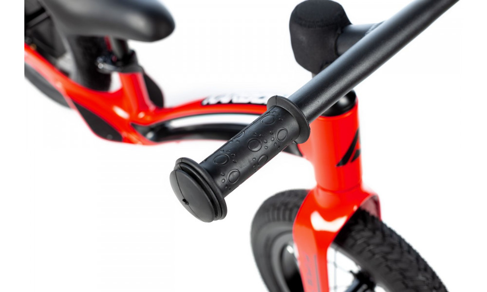 Balansinis dviratukas Karbon First red-black - 7