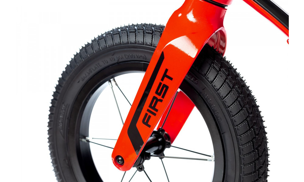 Balansinis dviratukas Karbon First red-black - 8