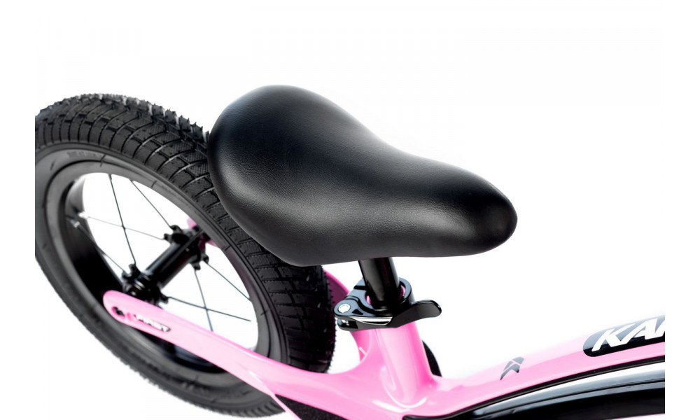 Balansinis dviratukas Karbon First pink-black - 3